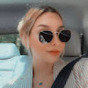 Meet your Posher, Isabel